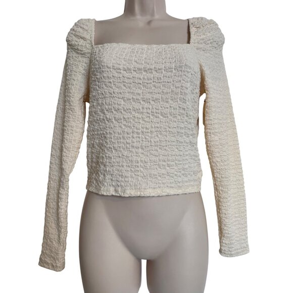 Elodie stretchy Crop Top Size Medium Textured Long Sleeve NWT Stretchy Ivory - Picture 7 of 7